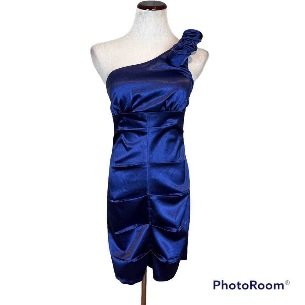 NWT Love Tease One Shoulder Satin Dress‎ Semi Formal Short Size 7